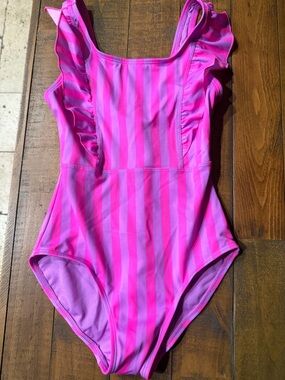 Bright Pink Striped Ruffle One-Piece Swimsuit size medium 8